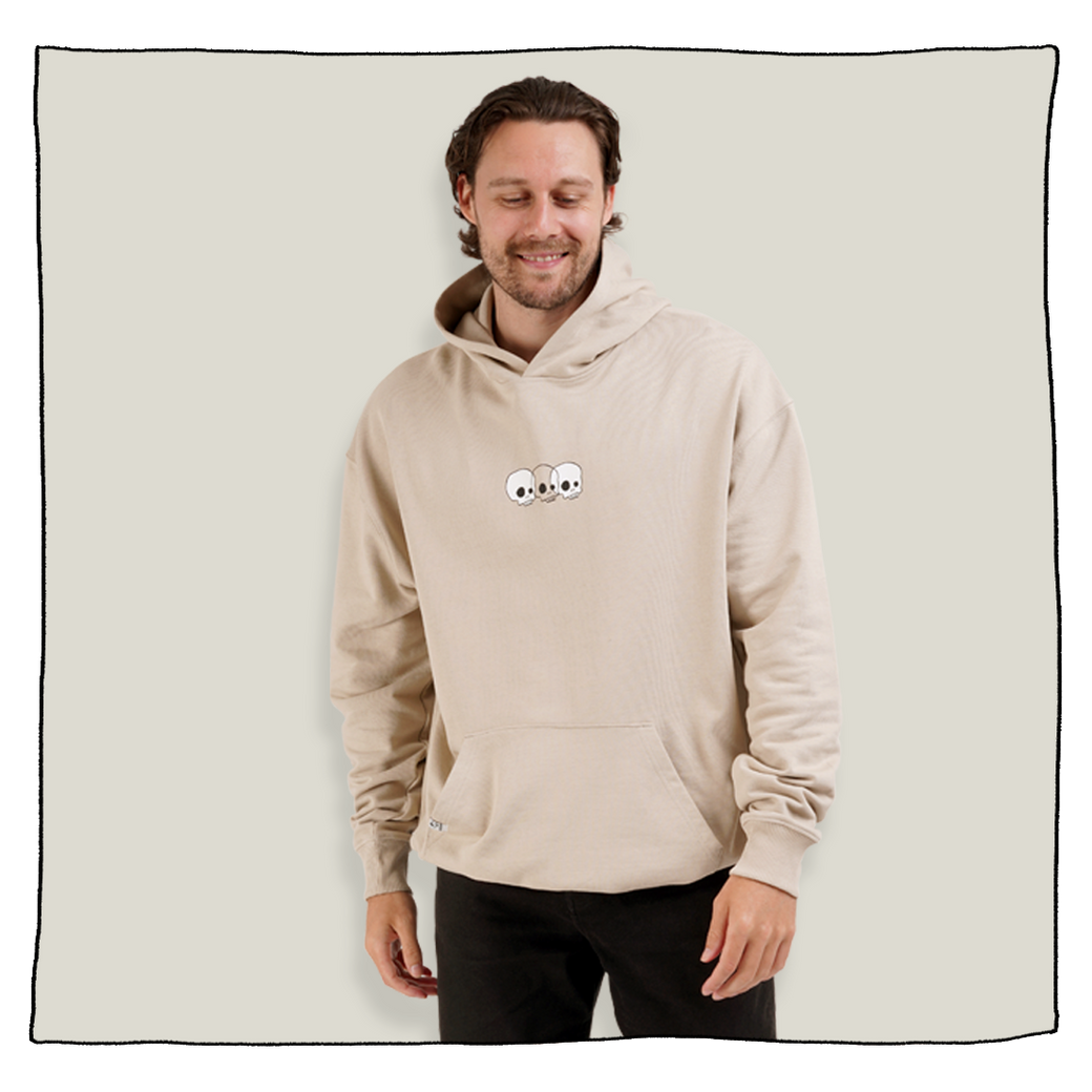 Essential Skulls Backprint Hoodie in Natural