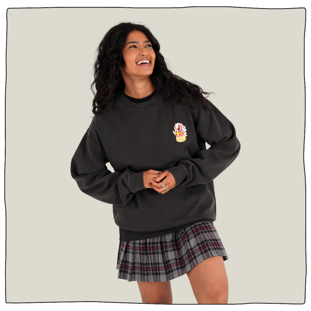 Neck Oil Skulloon Tour Sweatshirt