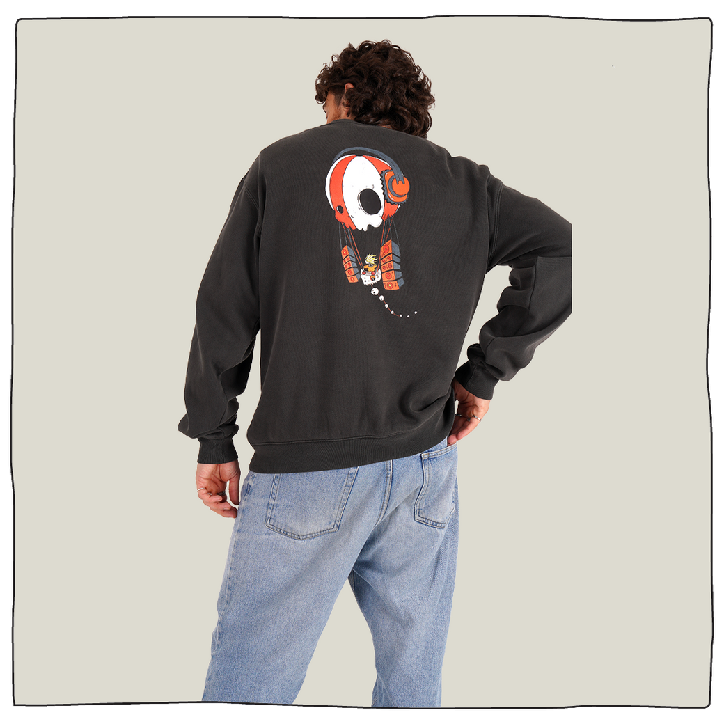 Neck Oil Skulloon Tour Sweatshirt