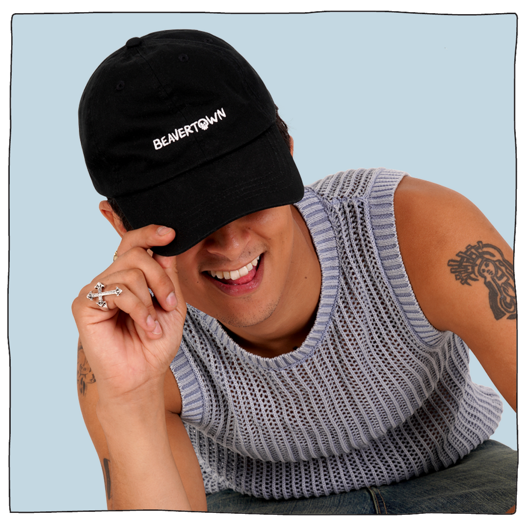 Logo Script Cap