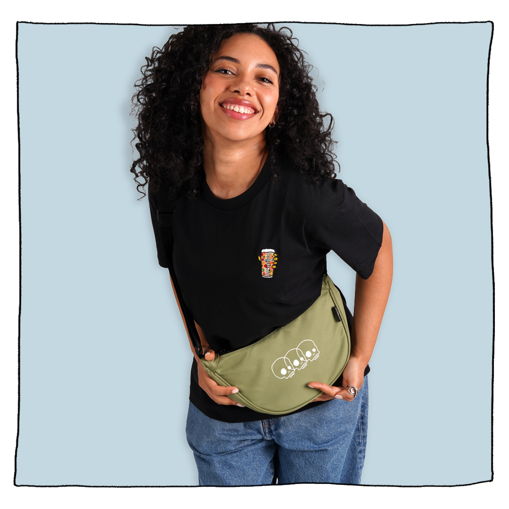 Essential Skulls Crossbody Bag in Khaki