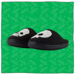 Fluffy Skull Slippers in Black/White