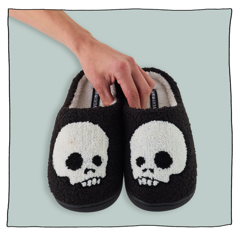 Fluffy Skull Slippers in Black/White | Beavertown Brewery